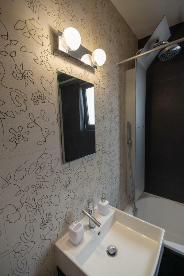 Spacious Fully Equipped 3Bd 2Bath Apt In The Heart Of City With Balconies Ac And Fast Wifi #2 Ηράκλειο Κρήτης Εξωτερικό φωτογραφία